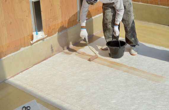 大分で防水工事の従業員の募集をお探しの方はいつでも気軽にお電話ください